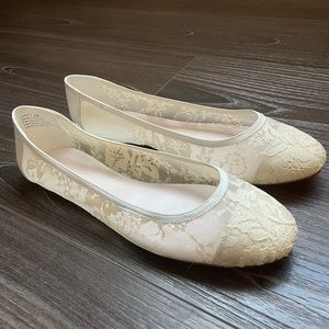 NWT Melissa Sweet (David’s Bridal) IVORY Lace Wedding Ballet Flats - Size 9